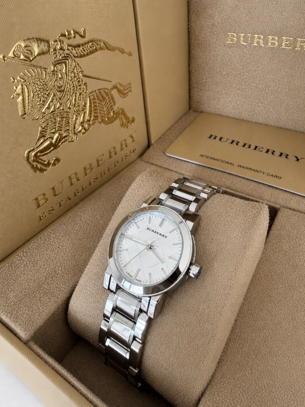 BRAND NEW Burberry The City Silver Steel Strap Women’s Watch BU9200